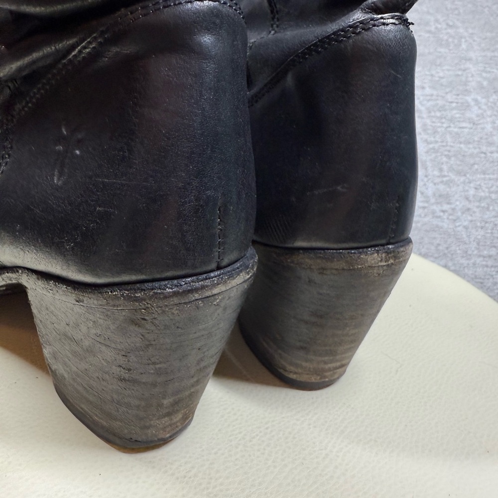 Frye Jackie Button Detail Short Black Leather Western Bootie Size 8.5 - Picture 7 of 9